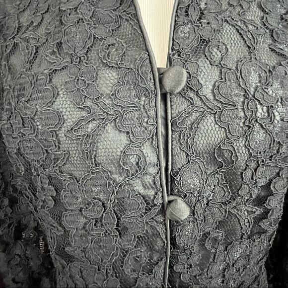 Vintage R&K Evening Black Full Lace Collarless Button Down Blazer 8 - Picture 4 of 6